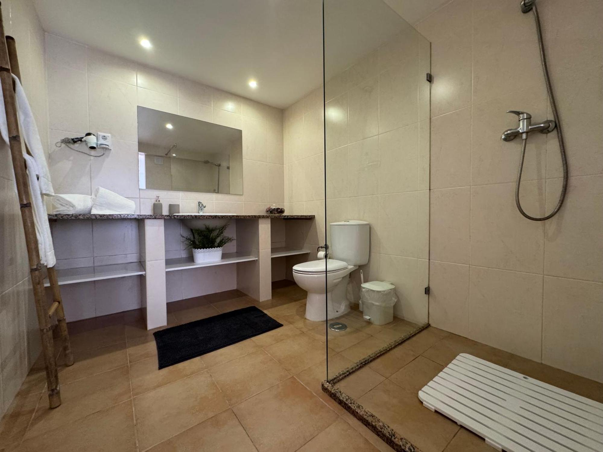 Happy Silva Guesthouse Lagos Bagian luar foto